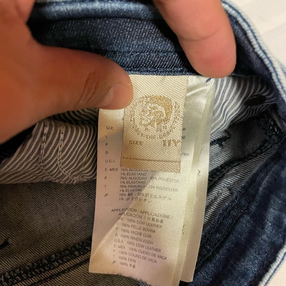 Diesel make youth size/age 11 - Picture 5 of 8